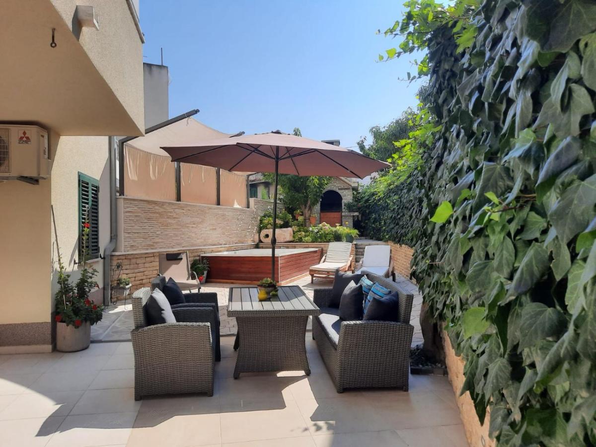Apartments Vukovic Podstrana Dış mekan fotoğraf
